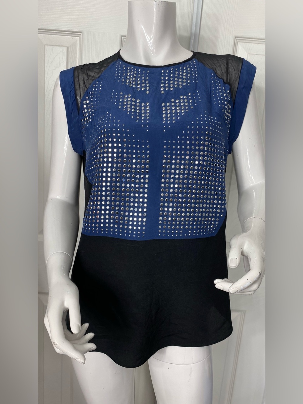 💯Silk Rebecca Taylor Blue and Black Studded Tank with Sheer Insets
